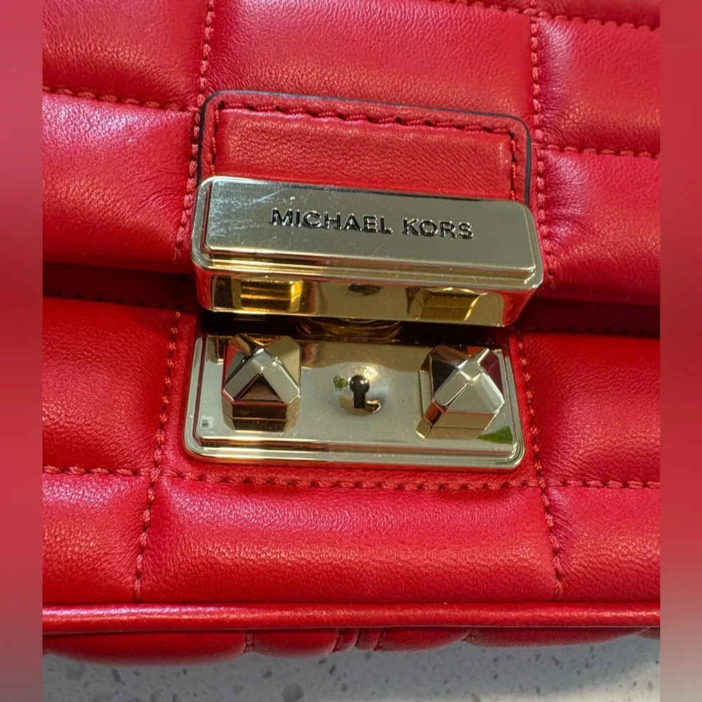 Michael Kors Red Quilted Crossbody Bag - Picture 6 of 11